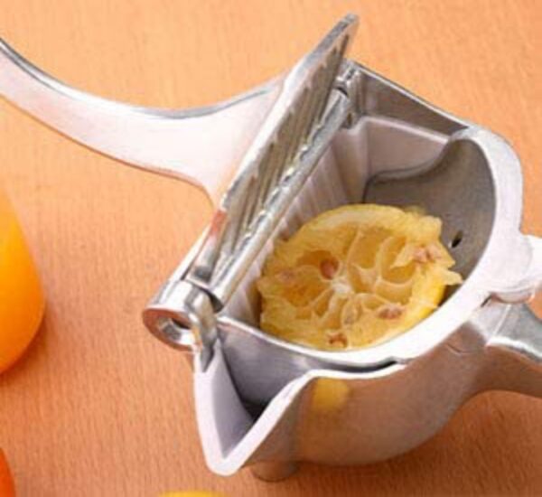 New Stainless Steel Manual Fruit Juicer Lemon Press Squeezer  - Image 6