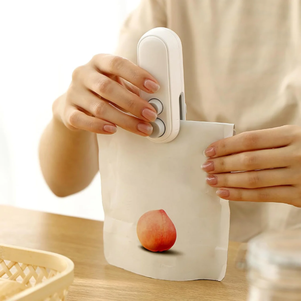 Rechargeable Mini Bag Sealer Machine- Portable Mini Sealer for Plastic Bags Package Food Saver Kitchen Gadgets - Image 8