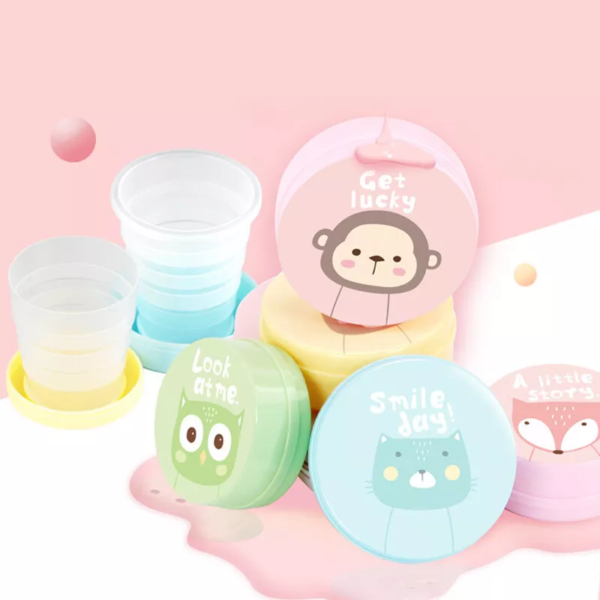 Pack Of 2 Folding Cup with Lid Portable Reusable Plastic Water Cup - Creative Cartoon Folding Water Cup for Kids - Image 5