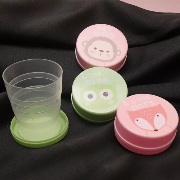 Pack Of 2 Folding Cup with Lid Portable Reusable Plastic Water Cup - Creative Cartoon Folding Water Cup for Kids - Image 3