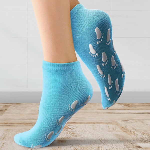 Pair of 02 Gel Spa Sock Moisturizing Cotton Silicon Moisturize Soften Repair Cracked Skin Beauty Foot Care for Dry Feet Skin Treatment Silicone Socks Infused with Vitamins Essential Oils